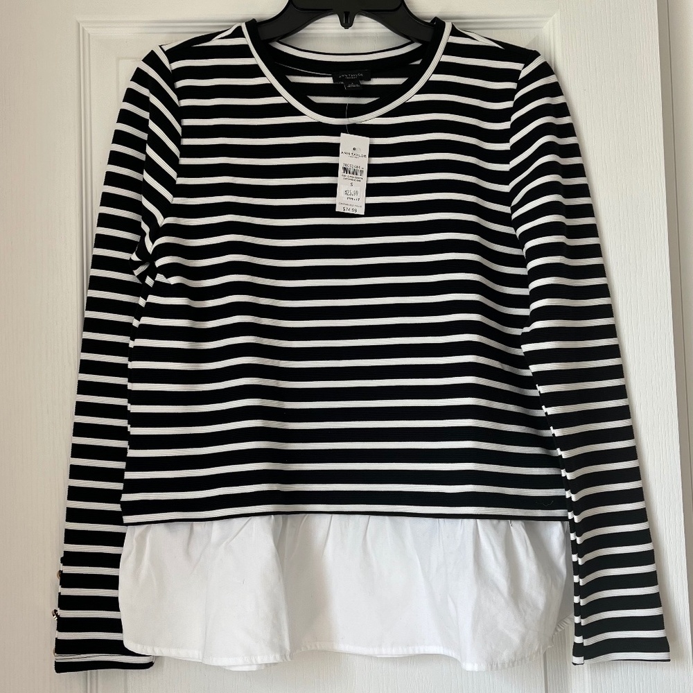New Women’s Ann Taylor Top Black & White Stripe Size S
